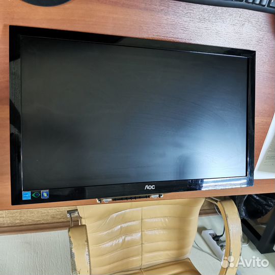 Монитор AOC E2462V (23,6''), черный/белый