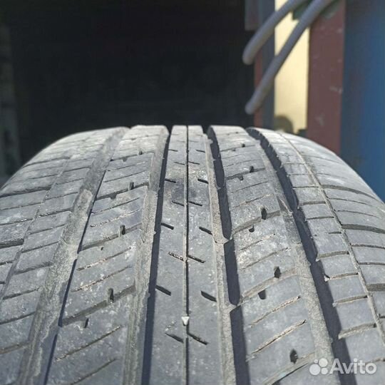Kumho Ecsta HS51 235/65 R16