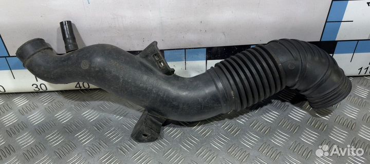 Б/У Патрубок воздушного фильтра MB Truck 7000