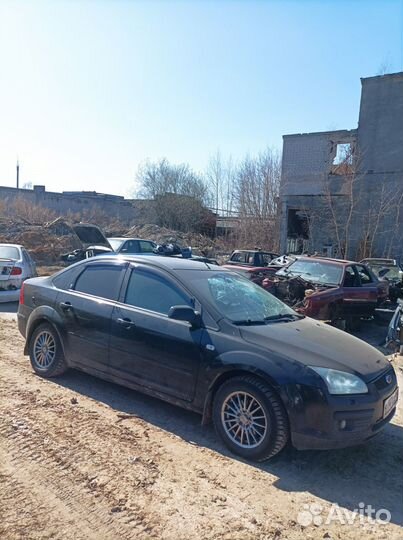 Запчасти Б/У Ford Focus 2 седан 1.6 л