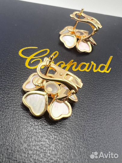 Золотые серьги Chopard