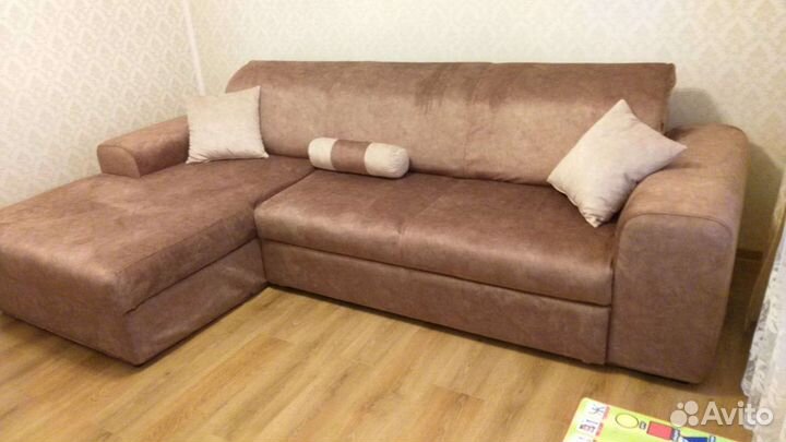 Чехлы на диваны