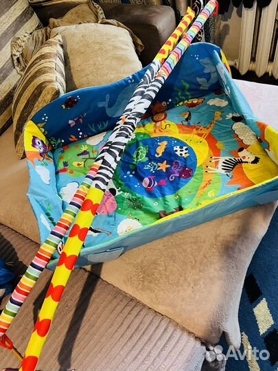 Детский развивающий коврик