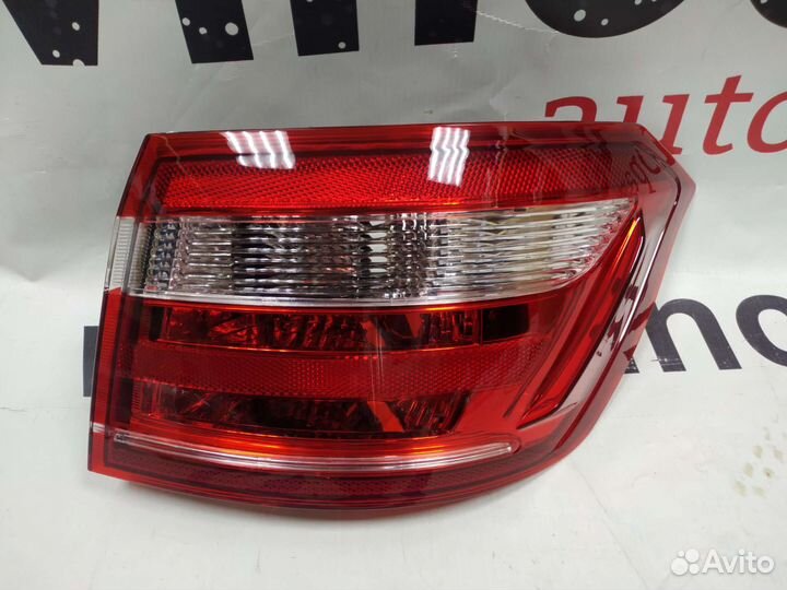 Задние фонари на Весту