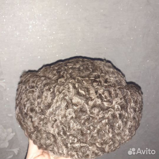 56р. Женская шапка из каракуля рот-фронт