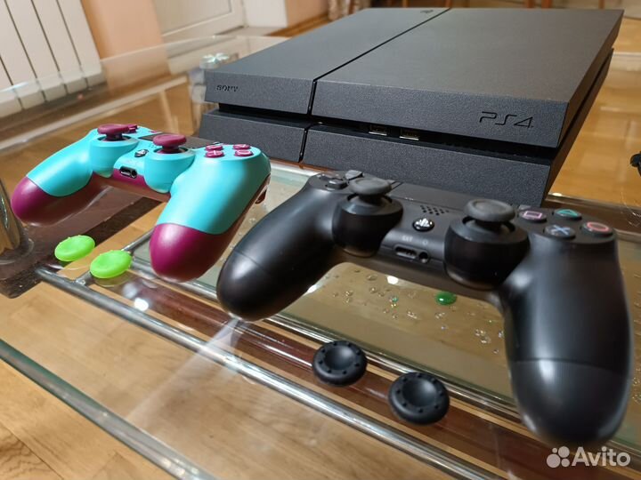 PS4 CUN-1208B 1TB 2 джой + Игры Sony PlayStation