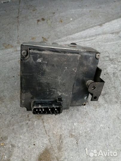 Блок ABS BMW 520
