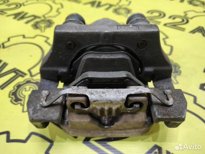 Суппорт задний правый Bmw X5 E70 N55 (3 10.05.2011