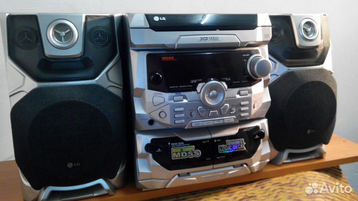 Музыкальный центр LG FFH-315