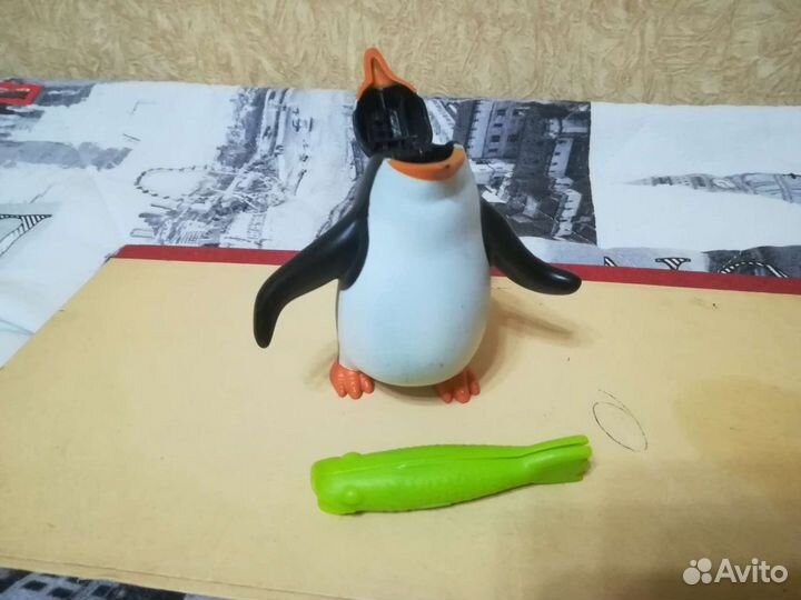 Игрушки Пингвины Мадагаскара из Макдональдса