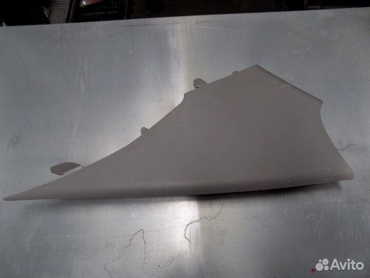 Обшивка стойки RIO 2011-2017