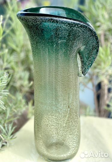 Чешское цветное стекло Ваза Бульгазе