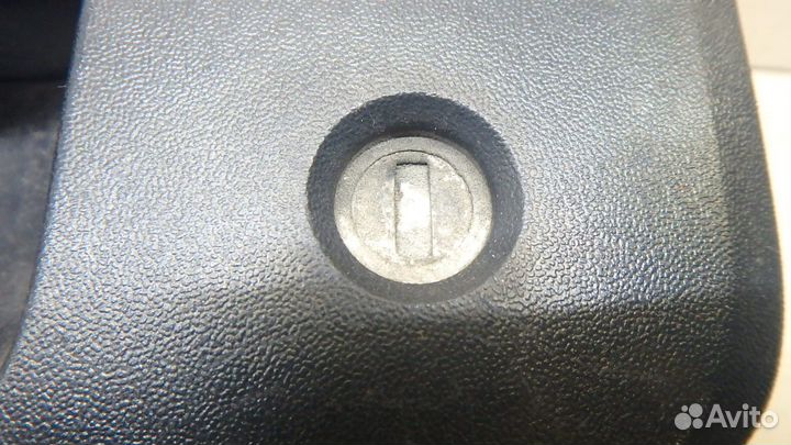 Ручка багажника Toyota Tundra 2 2007-2013