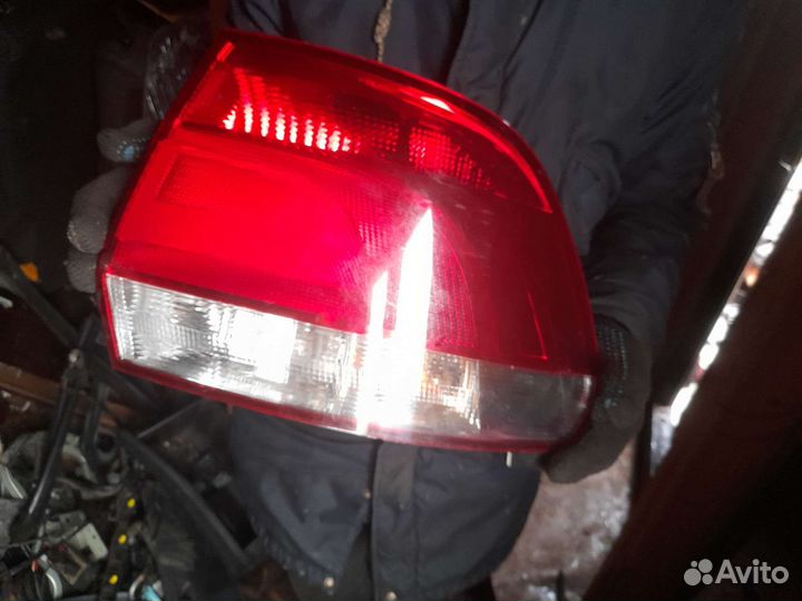 Фонари задние