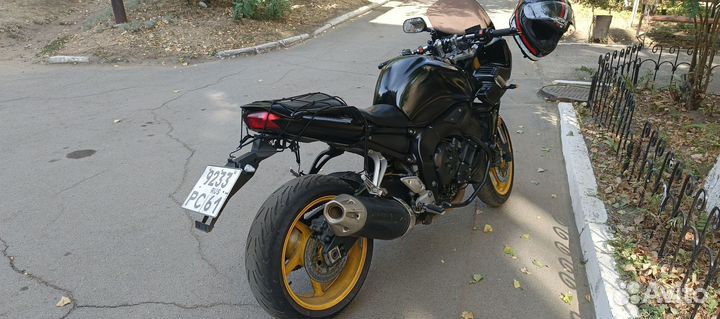 Yamaha FZ-1