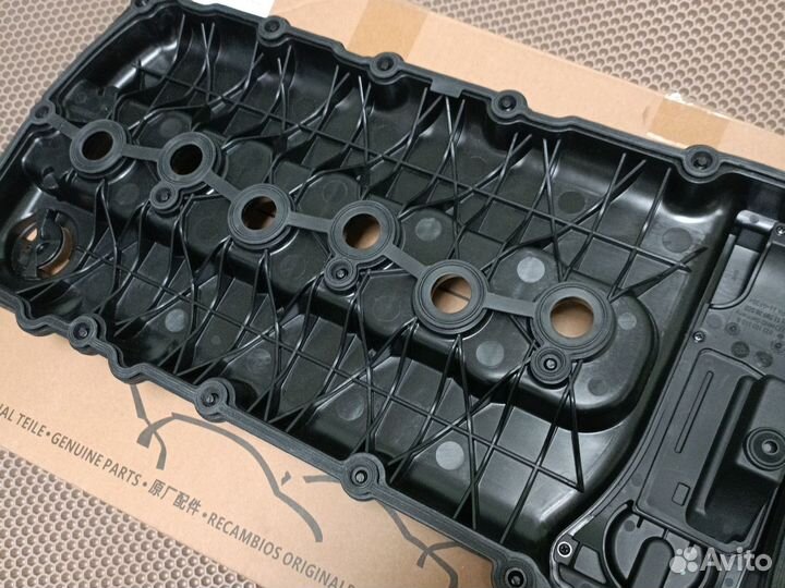 Новая крышка головки блока VW VAG 3.6Л BHK CMT