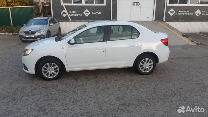 Renault Logan 1.6 AT, 2017, 87 000 км