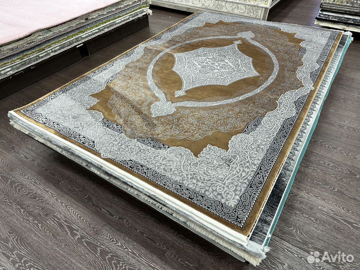 Ковер 2х3 новый. Иран