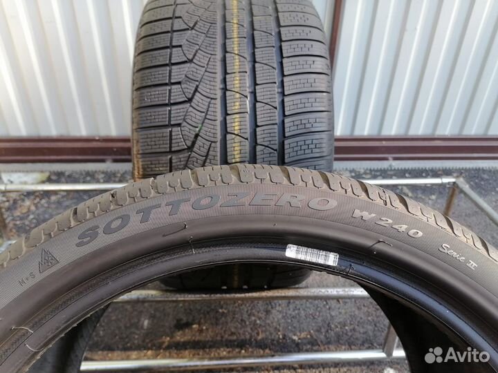 Pirelli Sottozero Winter 240 295/30 R19