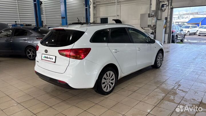 Kia Ceed 1.6 AT, 2013, 170 236 км