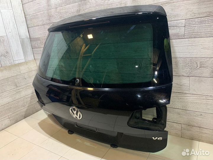 Дверь багажника Volkswagen Touareg 2 2010-2018