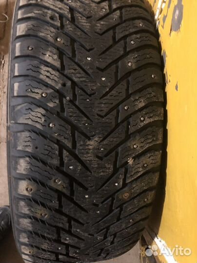 Nokian Tyres Hakkapeliitta 8 SUV 265/65 R17