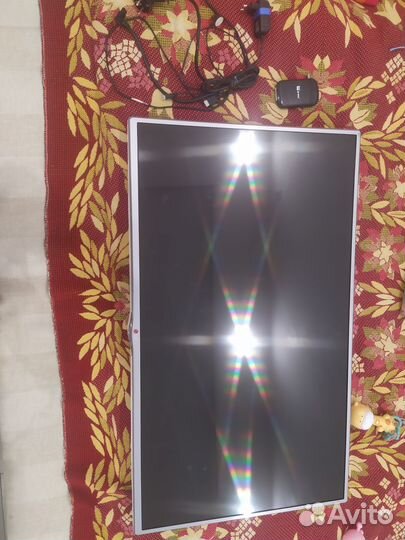 Телевизор LG 42 дюйма