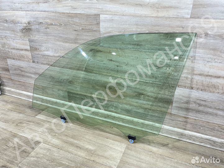 Стекло переднее левое Land Cruiser Prado 120