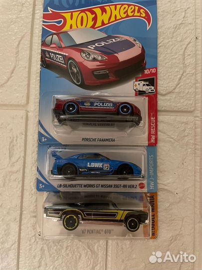 Hot wheels машинки разных лет