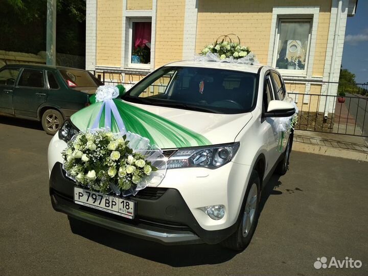 Автомобили на свадьбу