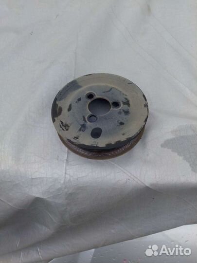 Шкив помпы Фольксваген Поло 5