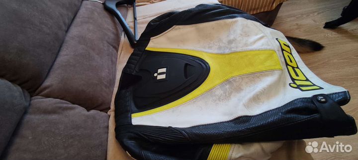 Мотокуртка кожаная icon мужская