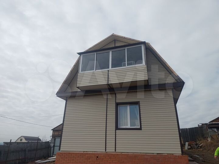 Дом 76 м² на участке 11,5 сот.