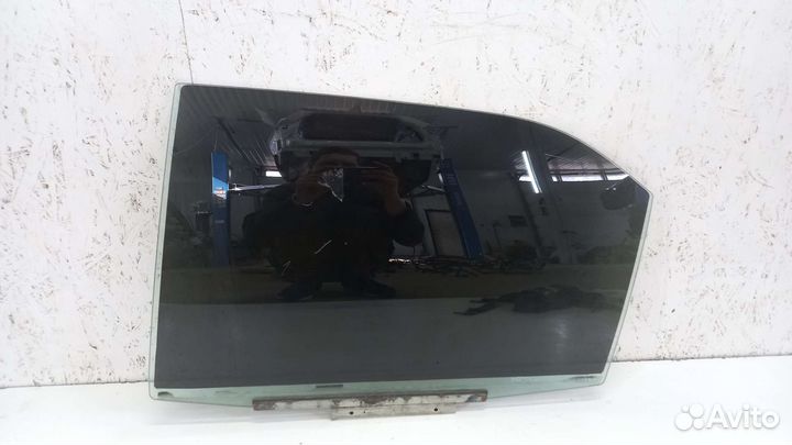 Стекло заднее левое Toyota Camry XV50-55