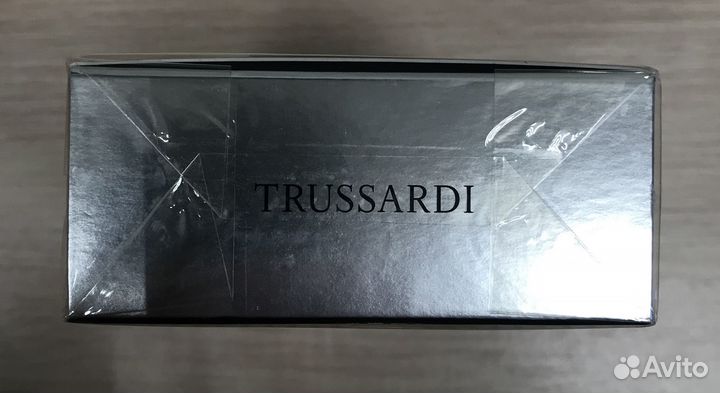 Новая туалетная вода Trussardi Riflesso