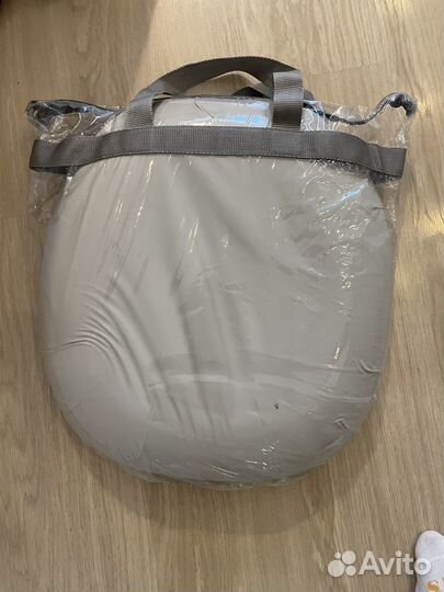 Ортопедическая подушка с отверстием на сиденье