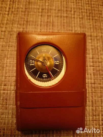 Часы будильник Луч СССР