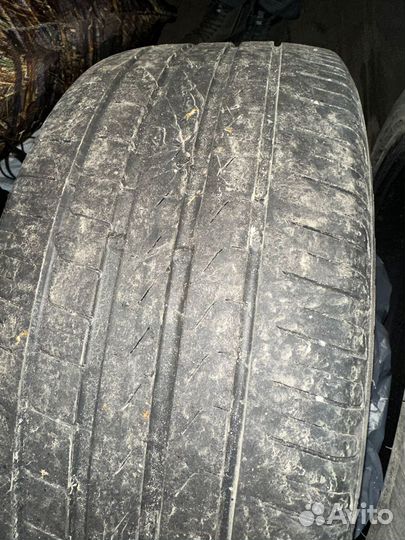 Pirelli Cinturato P7 235/45 R18