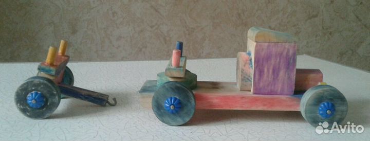 Игрушки из дерева