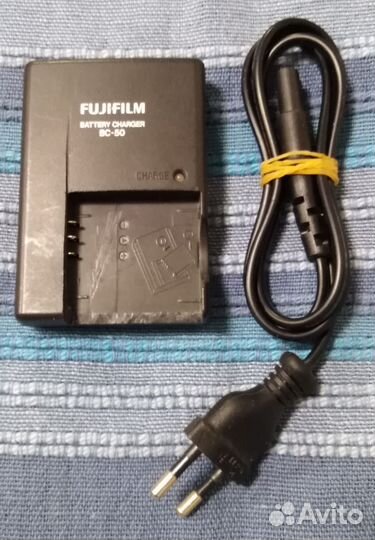 Зарядное устройство Fujifilm BC-50