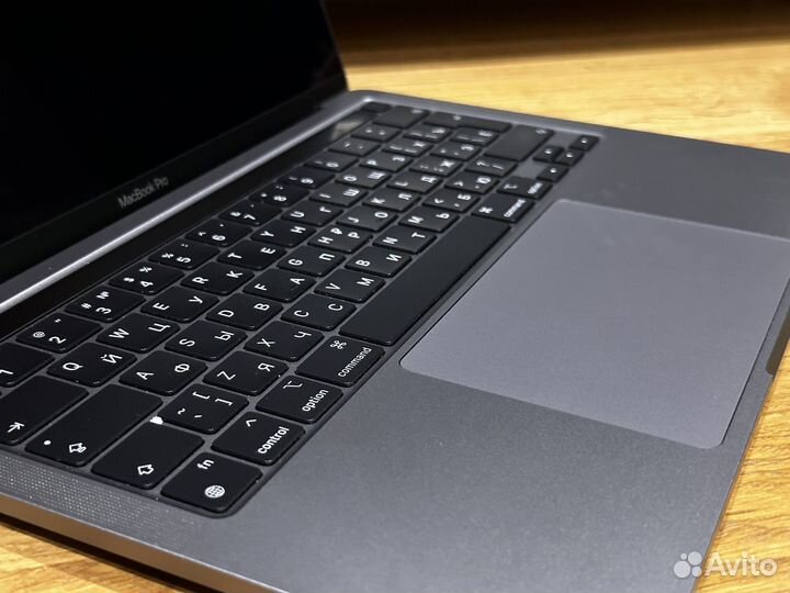 Apple MacBook pro m1 2020 8 256