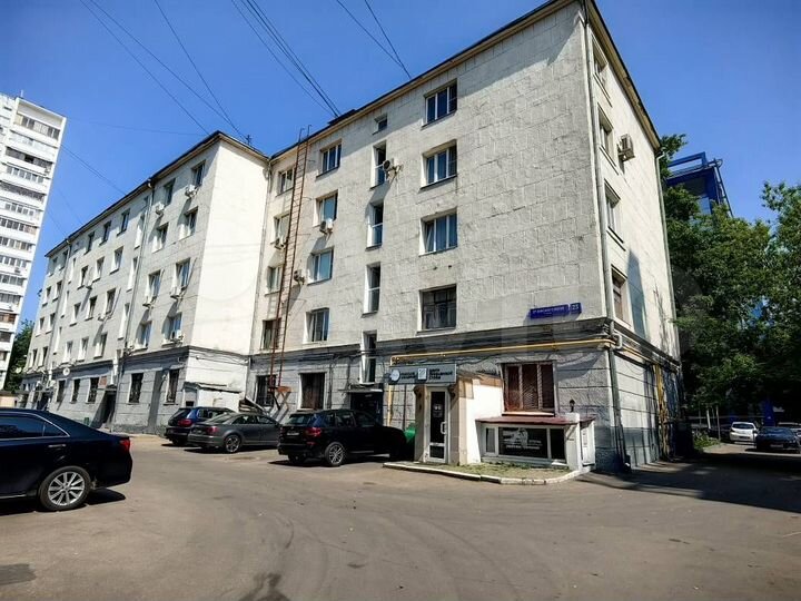 Комната 14,6 м² в 4-к., 1/5 эт.