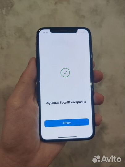 iPhone X, 64 ГБ