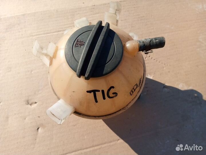 Расширительный бачок Volkswagen Tiguan 1 VAG