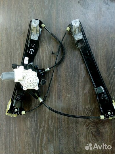 Стеклоподьемник L/R передний Ford Focus 3