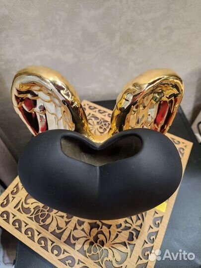 Статуэтка ваза сердечко