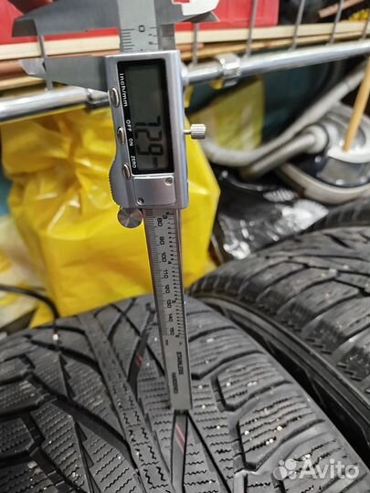 Nokian Tyres Hakkapeliitta R2 SUV 275/50 R20 113R