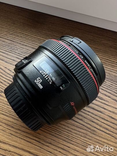Объектив Canon ef 50mm f 1.2