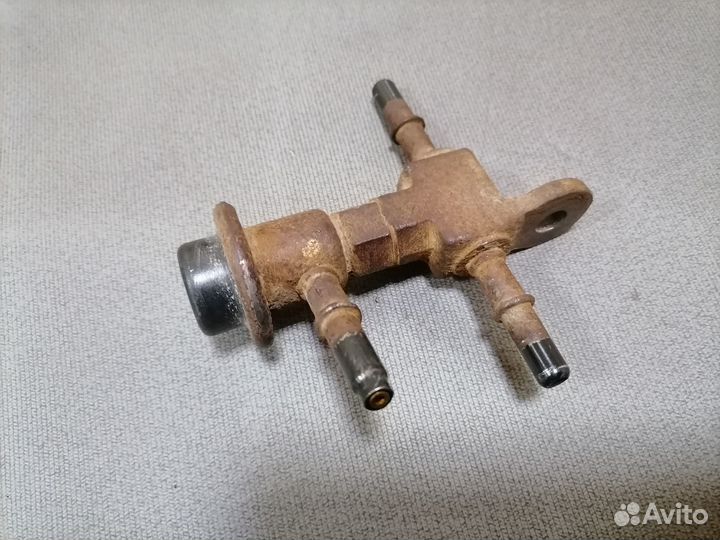 Клапан топливный для Mitsubishi Carisma (DA) 2000