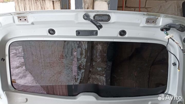 Дверь багажника мазда 323 (BJ), familia, protege